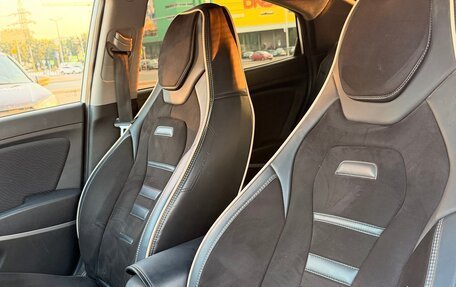 Hyundai Solaris II рестайлинг, 2012 год, 700 000 рублей, 6 фотография