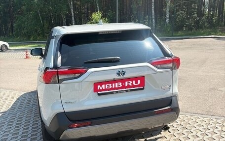 Toyota RAV4, 2020 год, 4 400 000 рублей, 12 фотография