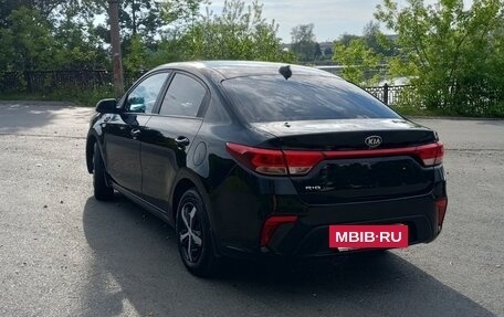KIA Rio IV, 2017 год, 1 250 000 рублей, 3 фотография