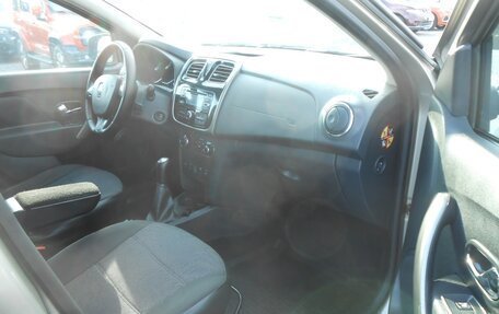 Renault Sandero II рестайлинг, 2015 год, 787 000 рублей, 11 фотография