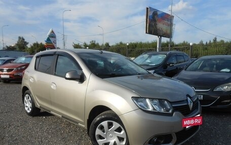 Renault Sandero II рестайлинг, 2015 год, 787 000 рублей, 3 фотография