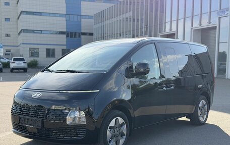 Hyundai Staria, 2025 год, 4 600 000 рублей, 3 фотография