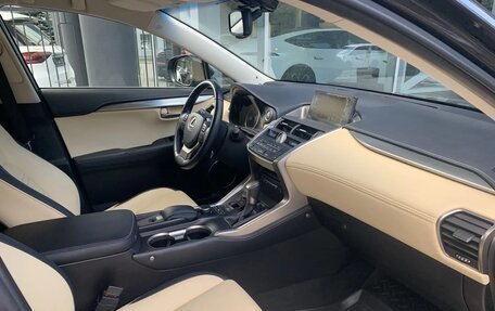 Lexus NX I, 2015 год, 3 000 000 рублей, 16 фотография