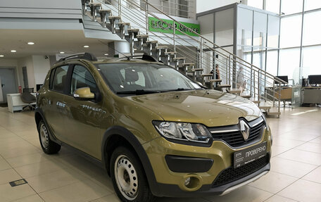 Renault Sandero II рестайлинг, 2017 год, 830 000 рублей, 3 фотография