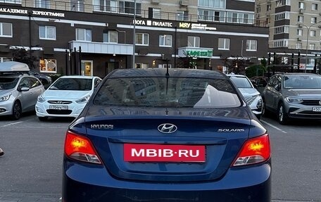 Hyundai Solaris II рестайлинг, 2015 год, 820 000 рублей, 3 фотография