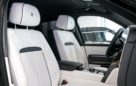 Rolls-Royce Cullinan, 2026 год, 68 500 000 рублей, 2 фотография