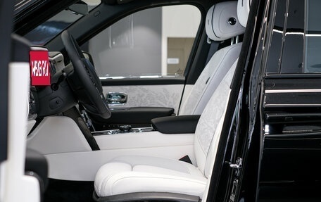 Rolls-Royce Cullinan, 2026 год, 68 500 000 рублей, 13 фотография