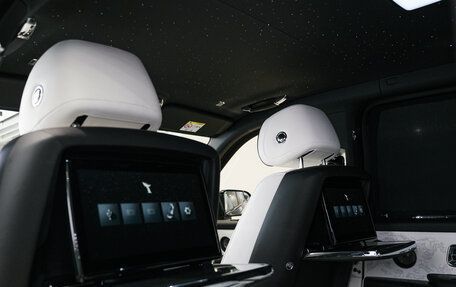 Rolls-Royce Cullinan, 2026 год, 68 500 000 рублей, 29 фотография