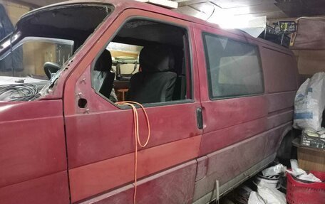 Volkswagen Transporter T4, 1991 год, 250 000 рублей, 3 фотография