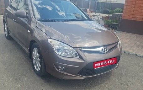 Hyundai i30 I, 2011 год, 650 000 рублей, 7 фотография