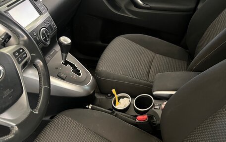 Toyota Verso I, 2014 год, 1 250 000 рублей, 5 фотография