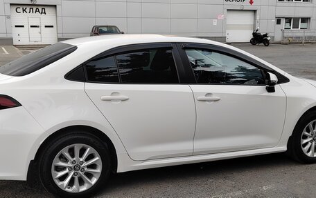 Toyota Corolla, 2020 год, 2 200 000 рублей, 3 фотография