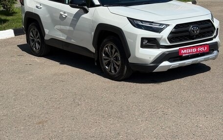 Toyota RAV4, 2025 год, 7 фотография