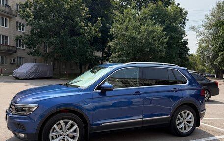 Volkswagen Tiguan II, 2019 год, 3 000 000 рублей, 5 фотография