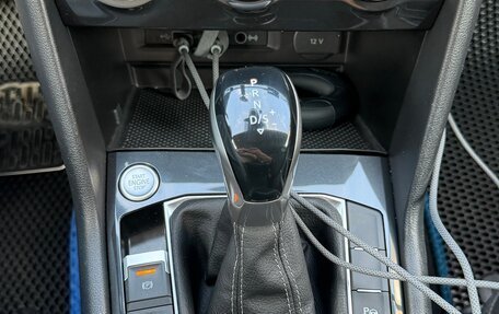 Volkswagen Tiguan II, 2019 год, 3 000 000 рублей, 17 фотография