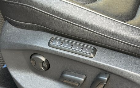 Volkswagen Tiguan II, 2019 год, 3 000 000 рублей, 18 фотография
