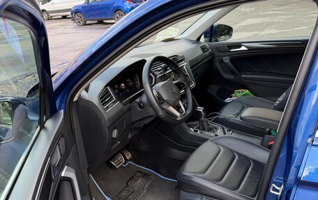 Volkswagen Tiguan II, 2019 год, 3 000 000 рублей, 25 фотография
