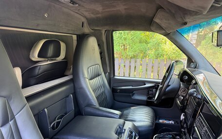 Chevrolet Express II, 2012 год, 12 000 000 рублей, 25 фотография