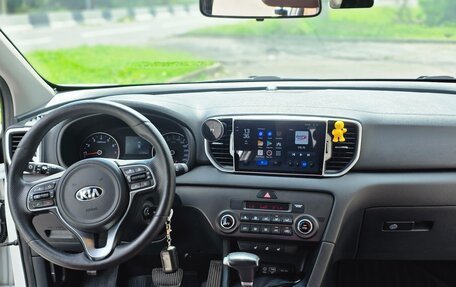KIA Sportage IV рестайлинг, 2018 год, 2 420 000 рублей, 19 фотография