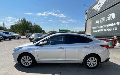 Hyundai Solaris II рестайлинг, 2020 год, 1 400 000 рублей, 4 фотография