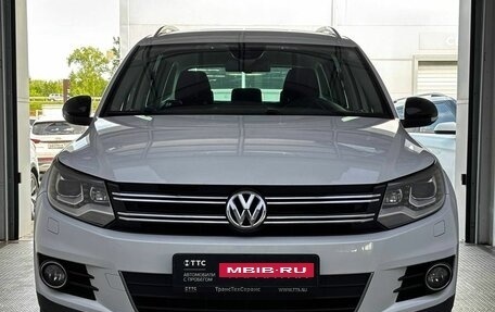 Volkswagen Tiguan I, 2015 год, 2 100 000 рублей, 2 фотография