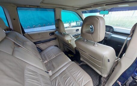 Nissan X-Trail, 2003 год, 270 000 рублей, 9 фотография