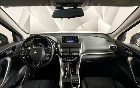 Mitsubishi Eclipse Cross, 2018 год, 1 710 000 рублей, 14 фотография