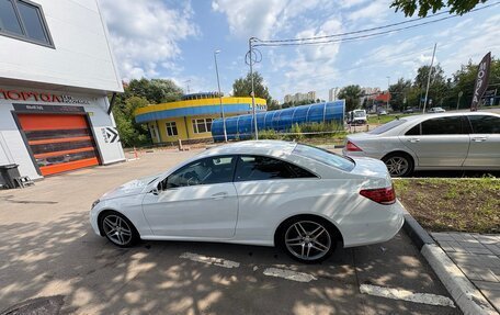 Mercedes-Benz E-Класс, 2014 год, 2 000 000 рублей, 4 фотография
