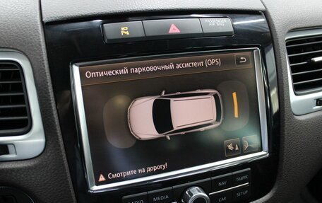 Volkswagen Touareg III, 2011 год, 1 630 000 рублей, 15 фотография