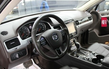 Volkswagen Touareg III, 2011 год, 1 630 000 рублей, 7 фотография
