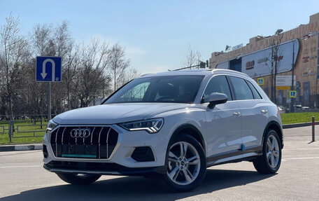 Audi Q3, 2023 год, 2 470 000 рублей, 3 фотография