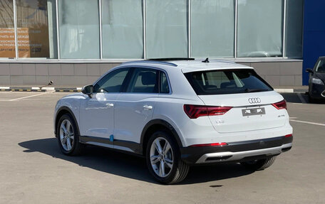 Audi Q3, 2023 год, 2 470 000 рублей, 8 фотография