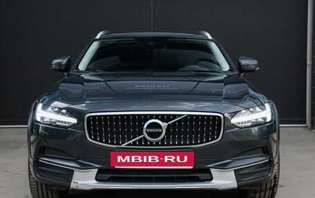 Volvo V90 Cross Country I рестайлинг, 2018 год, 3 189 000 рублей, 3 фотография