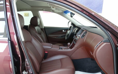 Infiniti QX50 I рестайлинг, 2014 год, 1 640 000 рублей, 15 фотография