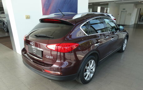 Infiniti QX50 I рестайлинг, 2014 год, 1 640 000 рублей, 5 фотография