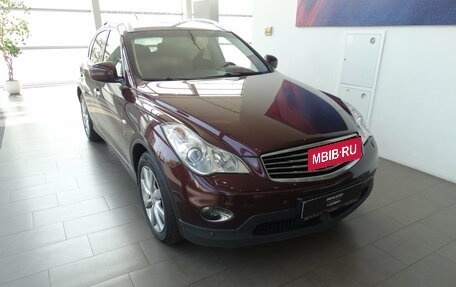 Infiniti QX50 I рестайлинг, 2014 год, 1 640 000 рублей, 3 фотография