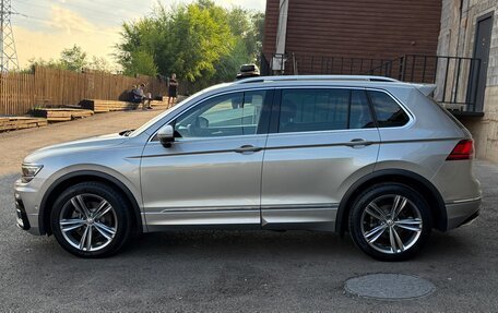 Volkswagen Tiguan II, 2018 год, 2 980 000 рублей, 2 фотография