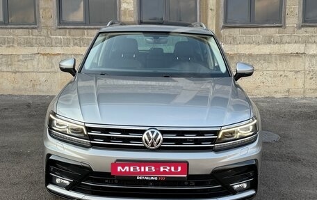 Volkswagen Tiguan II, 2018 год, 2 980 000 рублей, 4 фотография