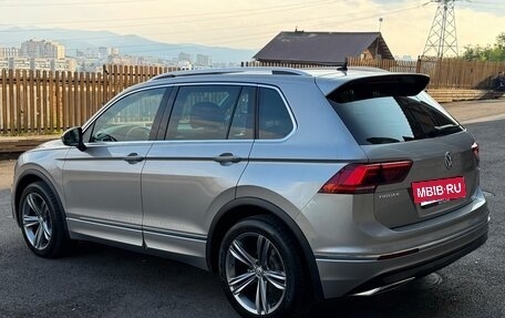 Volkswagen Tiguan II, 2018 год, 2 980 000 рублей, 3 фотография