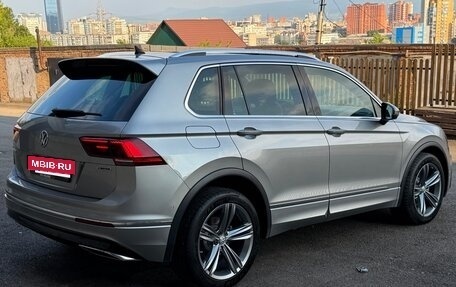 Volkswagen Tiguan II, 2018 год, 2 980 000 рублей, 6 фотография