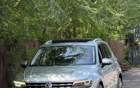 Volkswagen Tiguan II, 2018 год, 2 980 000 рублей, 26 фотография