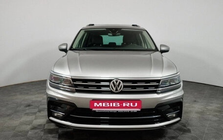 Volkswagen Tiguan II, 2018 год, 3 300 000 рублей, 2 фотография