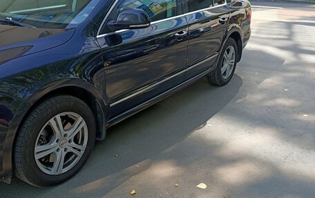 Skoda Superb III рестайлинг, 2013 год, 1 210 000 рублей, 2 фотография