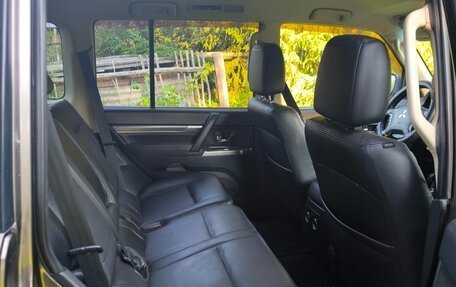 Mitsubishi Pajero IV, 2014 год, 1 490 000 рублей, 9 фотография