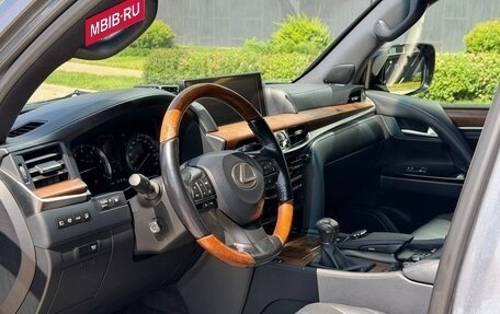 Lexus LX III, 2016 год, 7 400 000 рублей, 2 фотография