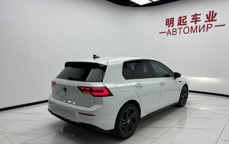 Volkswagen Golf VIII, 2022 год, 1 515 000 рублей, 4 фотография