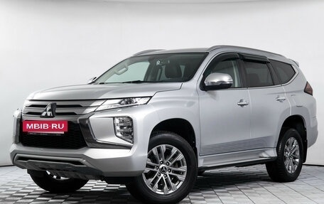 Mitsubishi Pajero Sport III рестайлинг, 2022 год, 3 755 000 рублей, 2 фотография