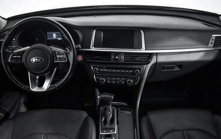 KIA Optima IV, 2019 год, 2 250 000 рублей, 17 фотография