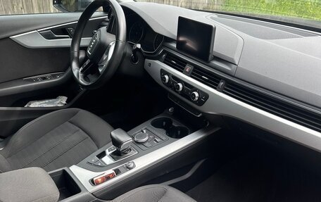 Audi A4, 2016 год, 1 678 000 рублей, 7 фотография
