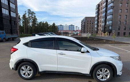 Honda Vezel, 2015 год, 1 450 000 рублей, 4 фотография